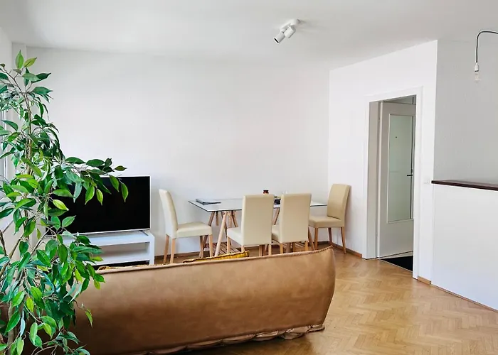 New - Cozy Apartment,Kitchen,Netflix And More