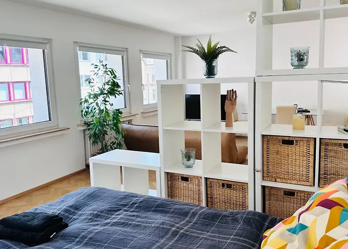 New - Cozy Apartment,Kitchen,Netflix And More